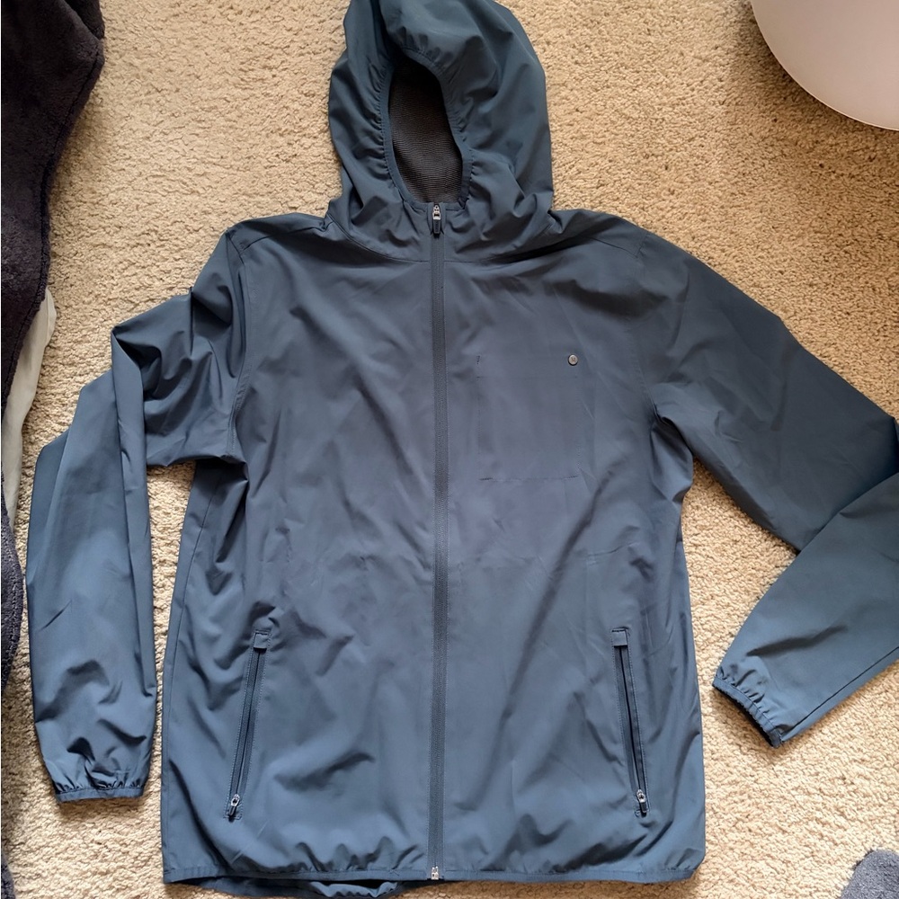 Vuori Men's Light BLUE, Trainer Shell, Men’s Medium